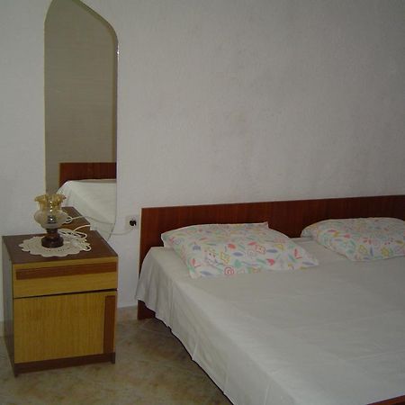 Apartmani Lukin Betina  Zewnętrze zdjęcie
