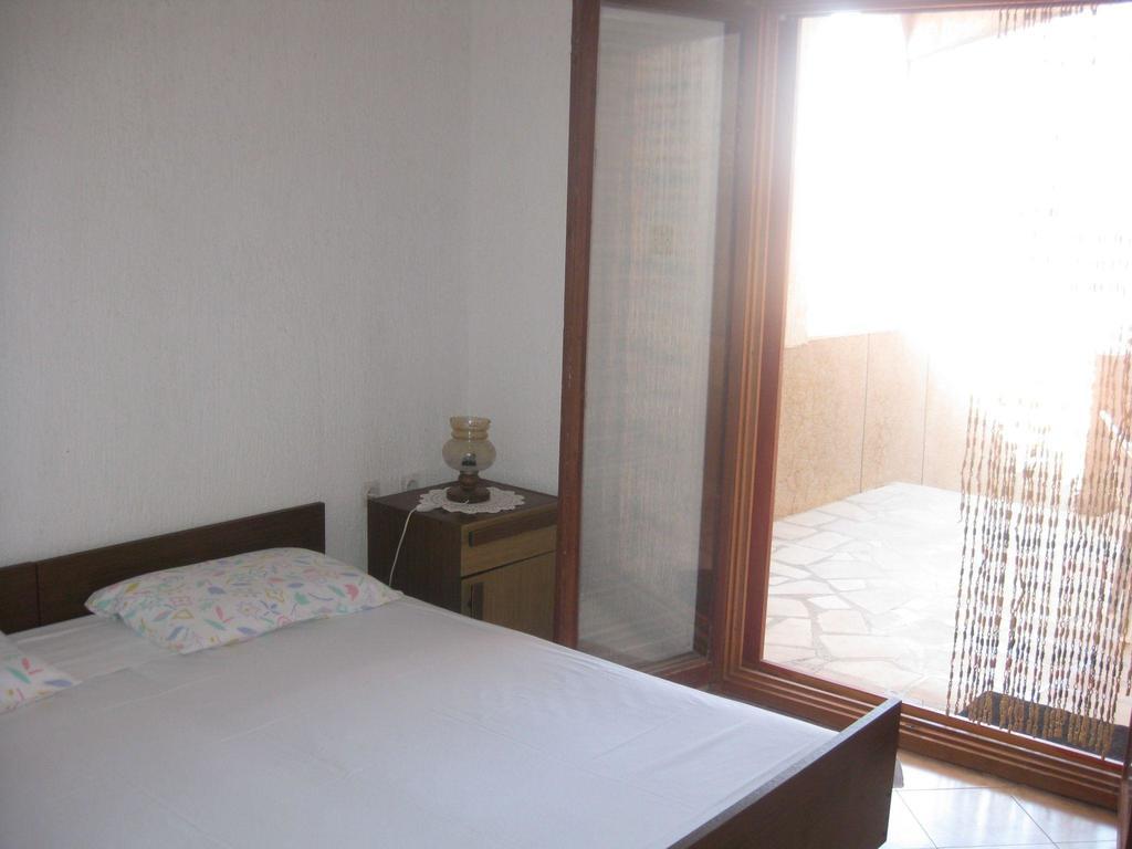 Apartmani Lukin Betina  Zewnętrze zdjęcie